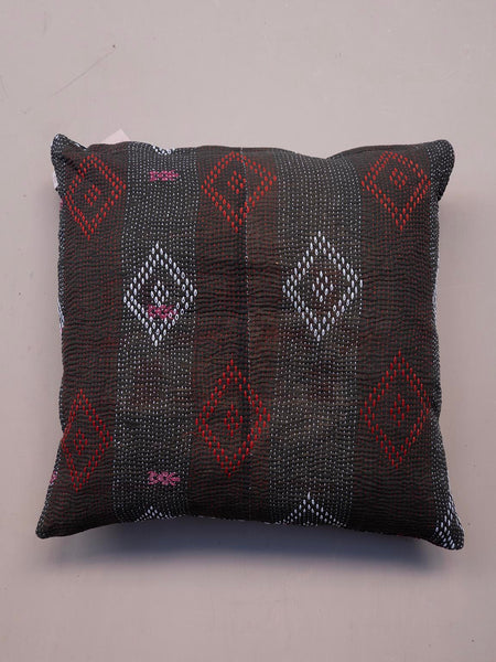 Indisk kantha pude M  - 777