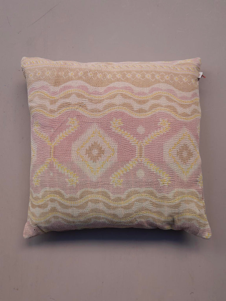 Indisk kantha pude M  - 780