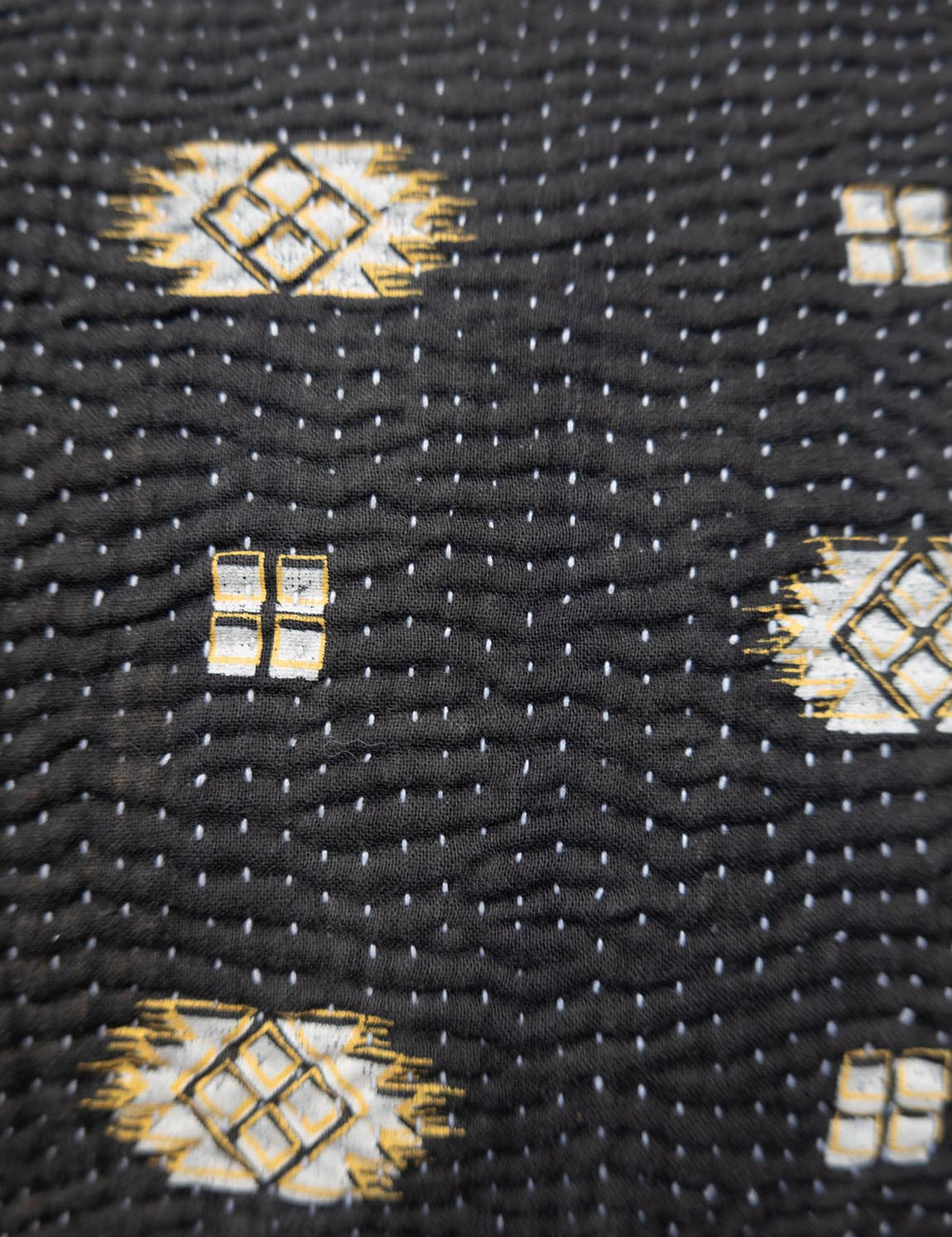 Indian kantha cushion S - 788