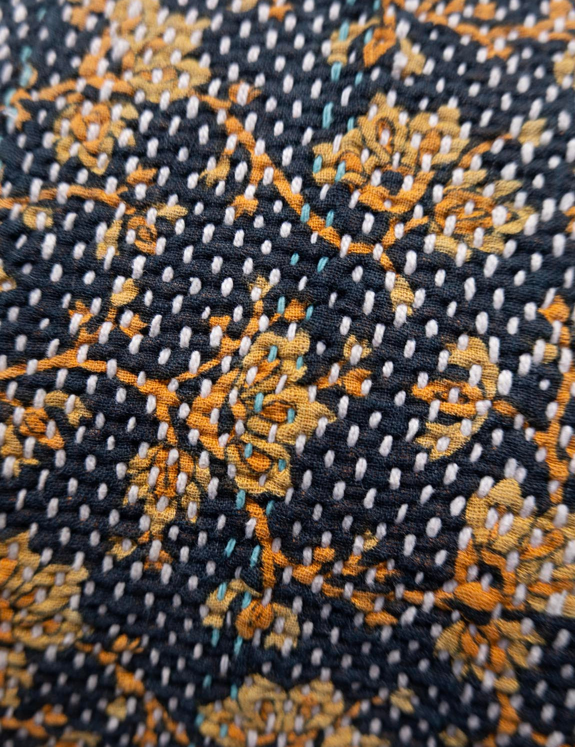 Indian kantha cushion S - 789