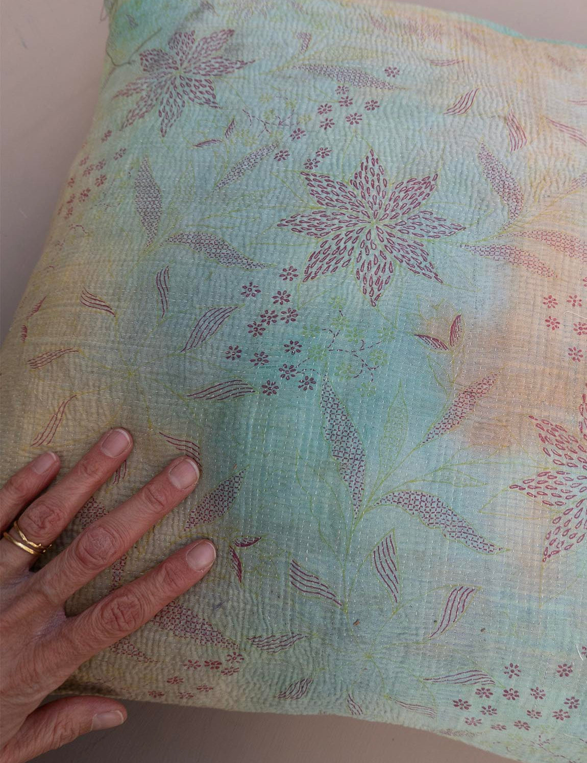 Indisk kantha pude M  - 791