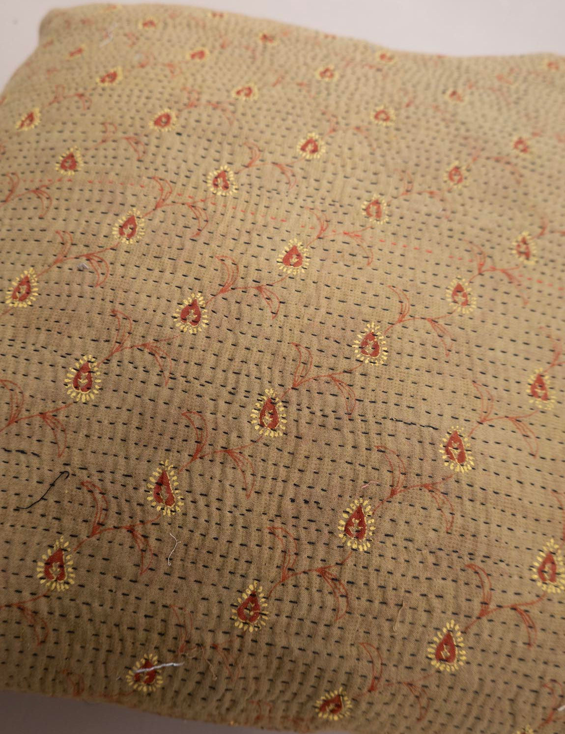 Indian kantha cushion M  - 795