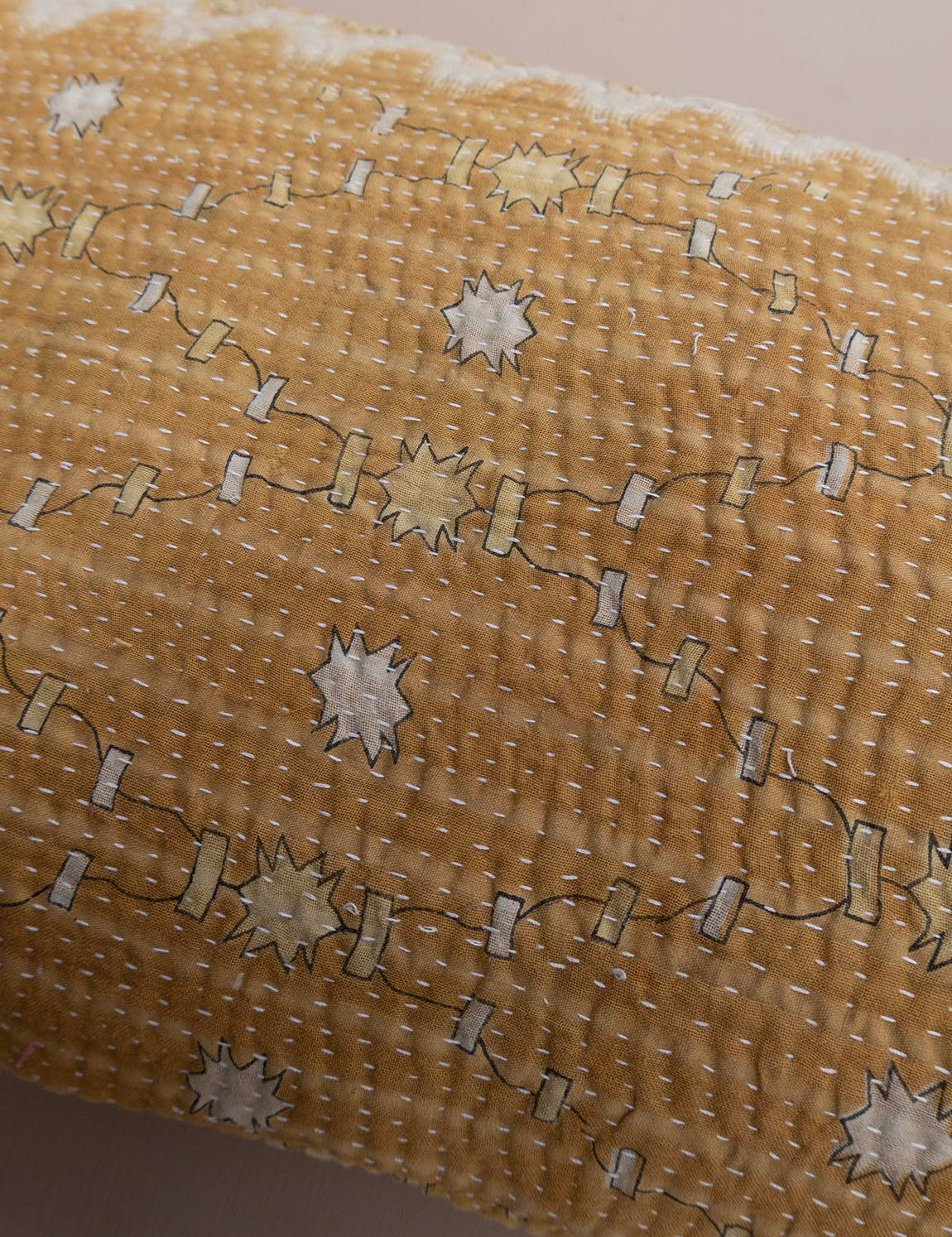 Indian kantha cushion S - 806