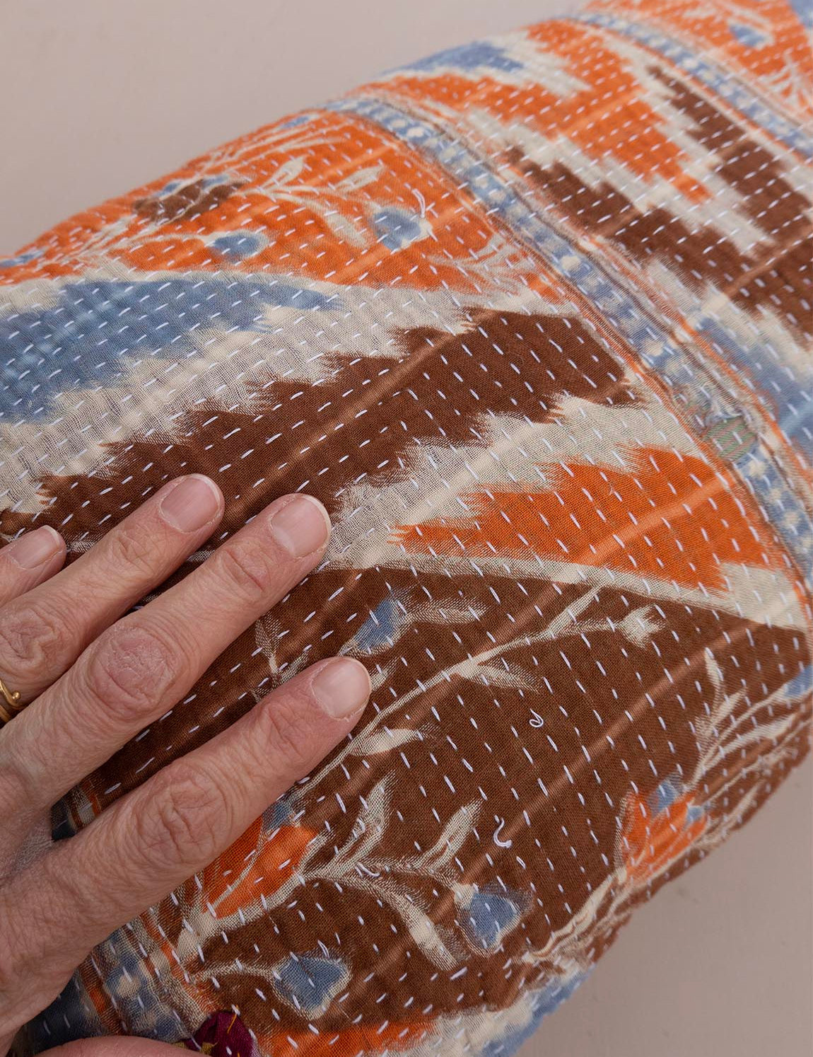Indian kantha cushion S - 807