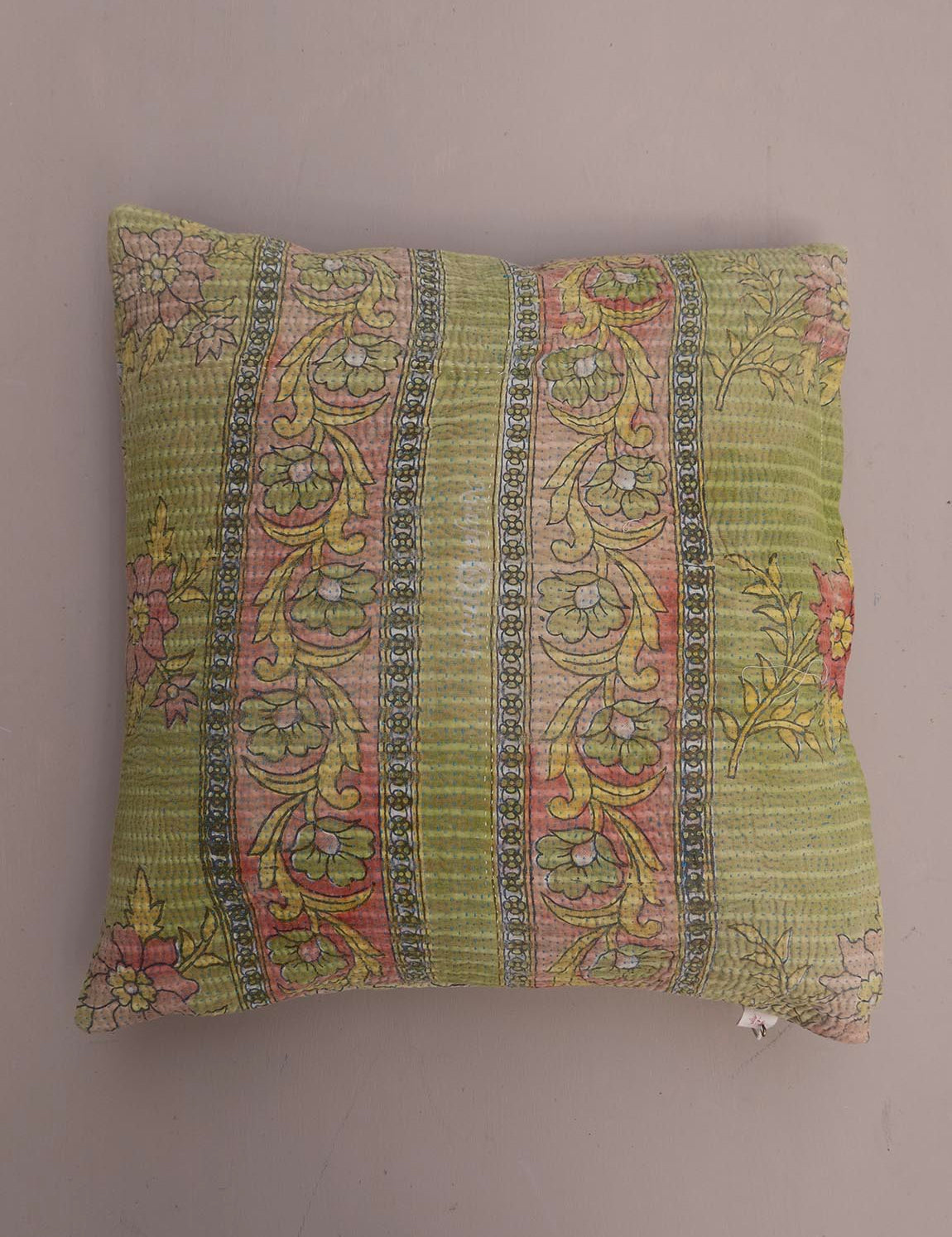 Indisk kantha pude M  - 811