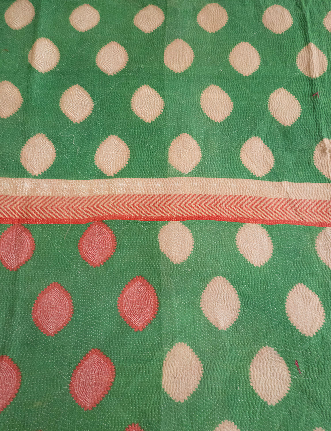 Indian kantha bedspread - 817