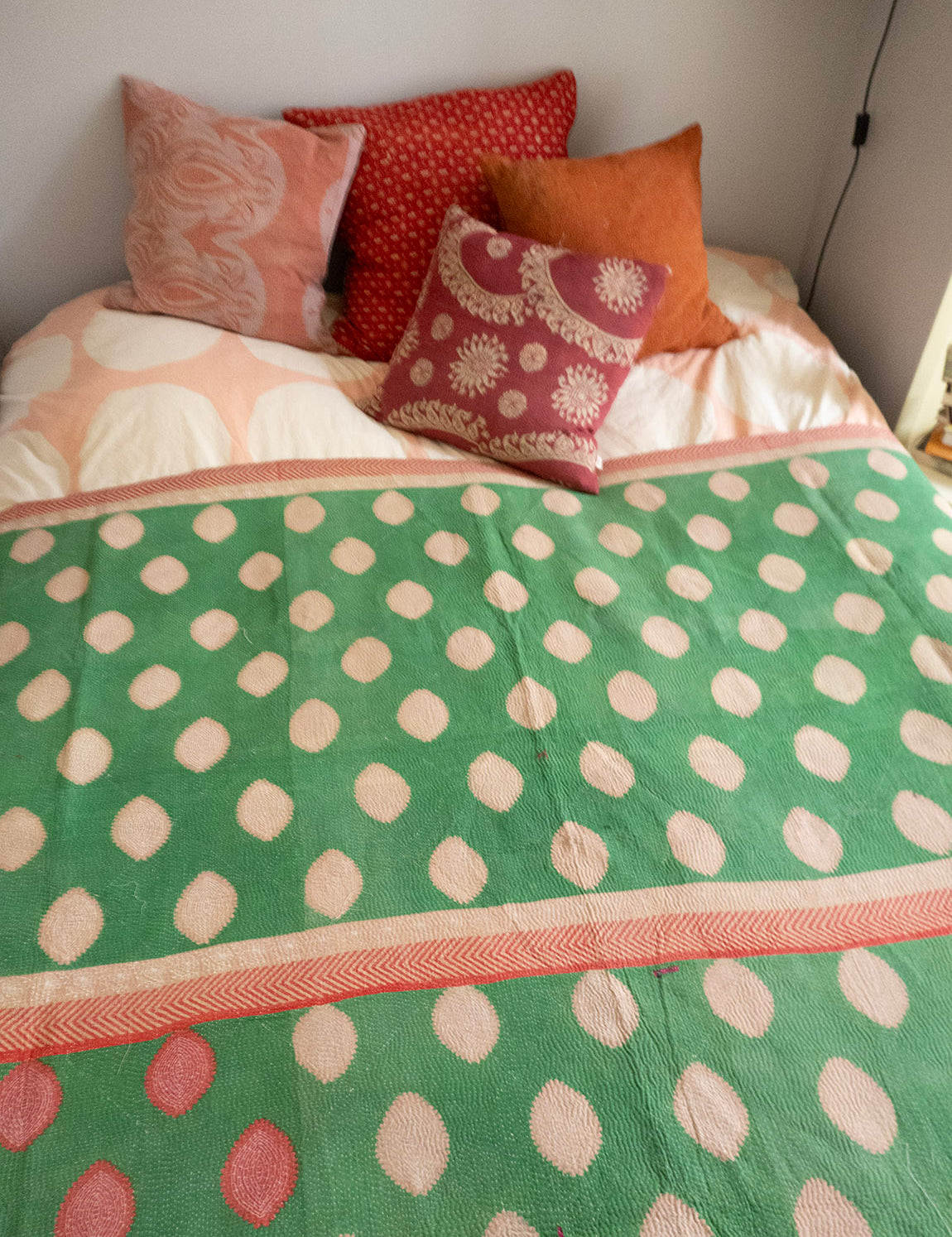 Indian kantha bedspread - 817