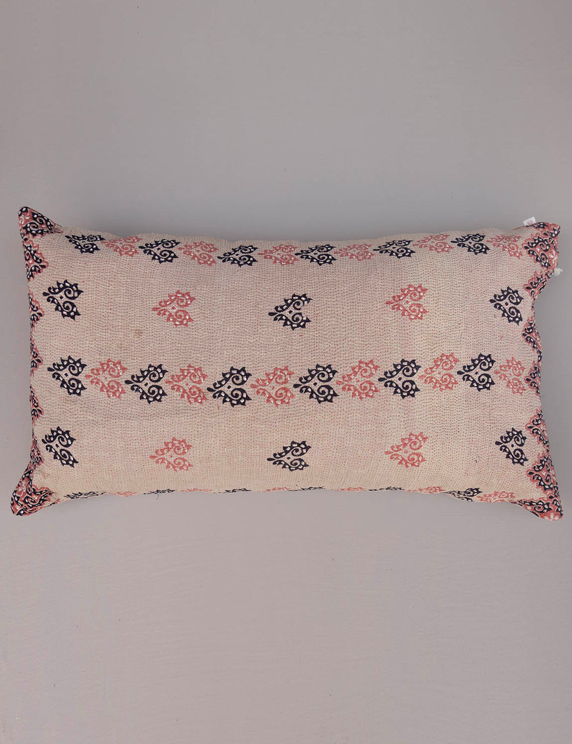 Indian kantha cushion XL - 825