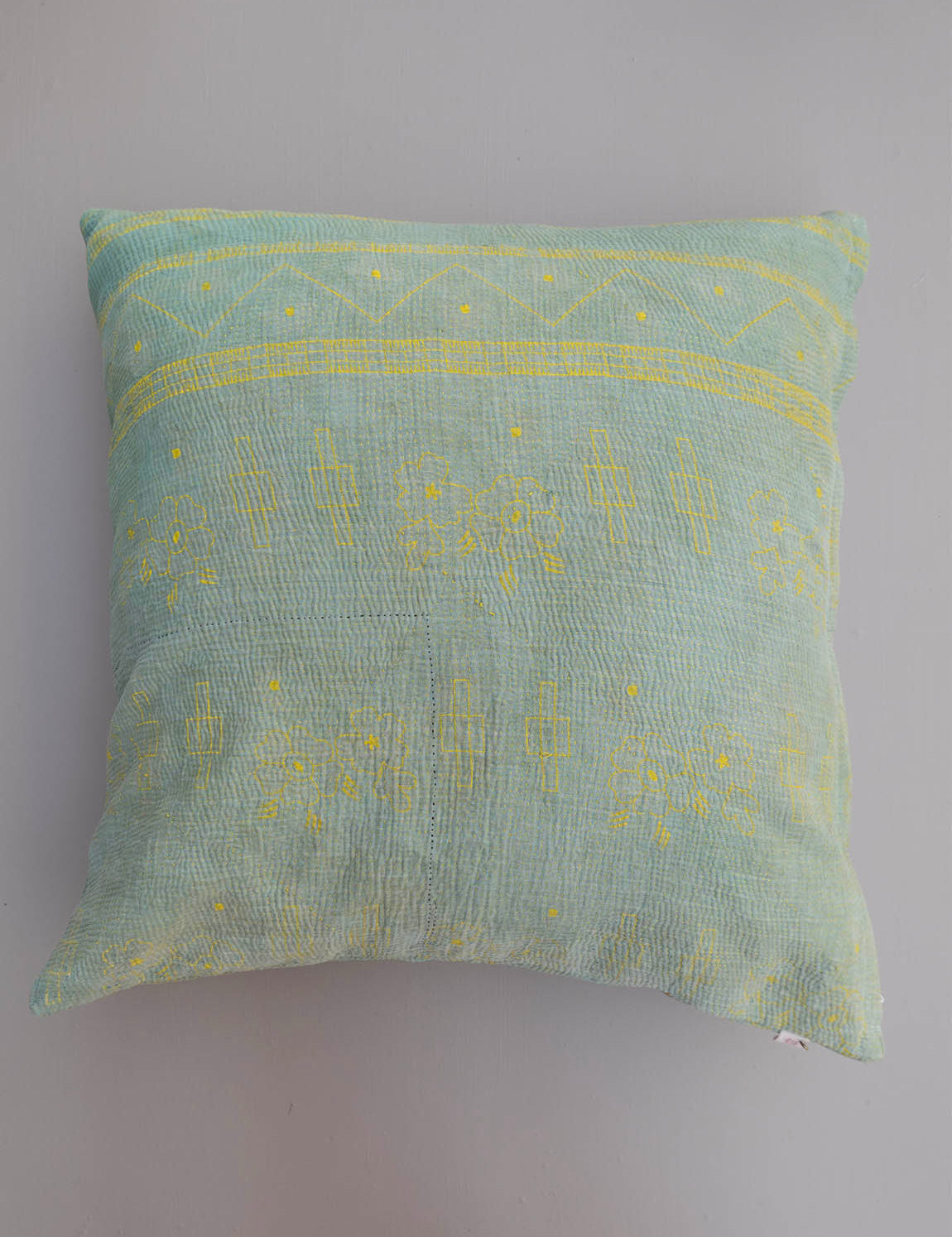 Indisk kantha pude L - 827