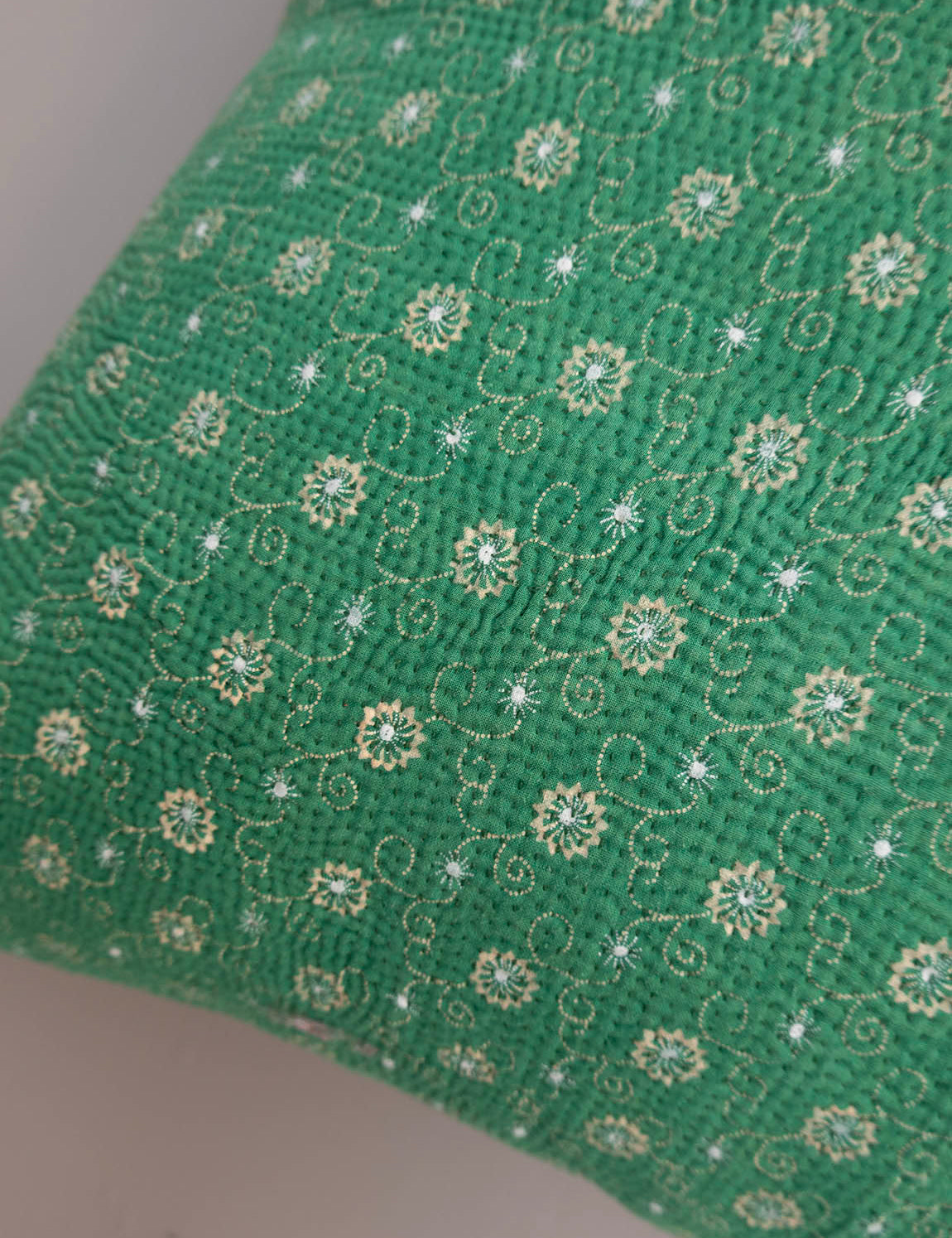 Indisk kantha pude L - 830