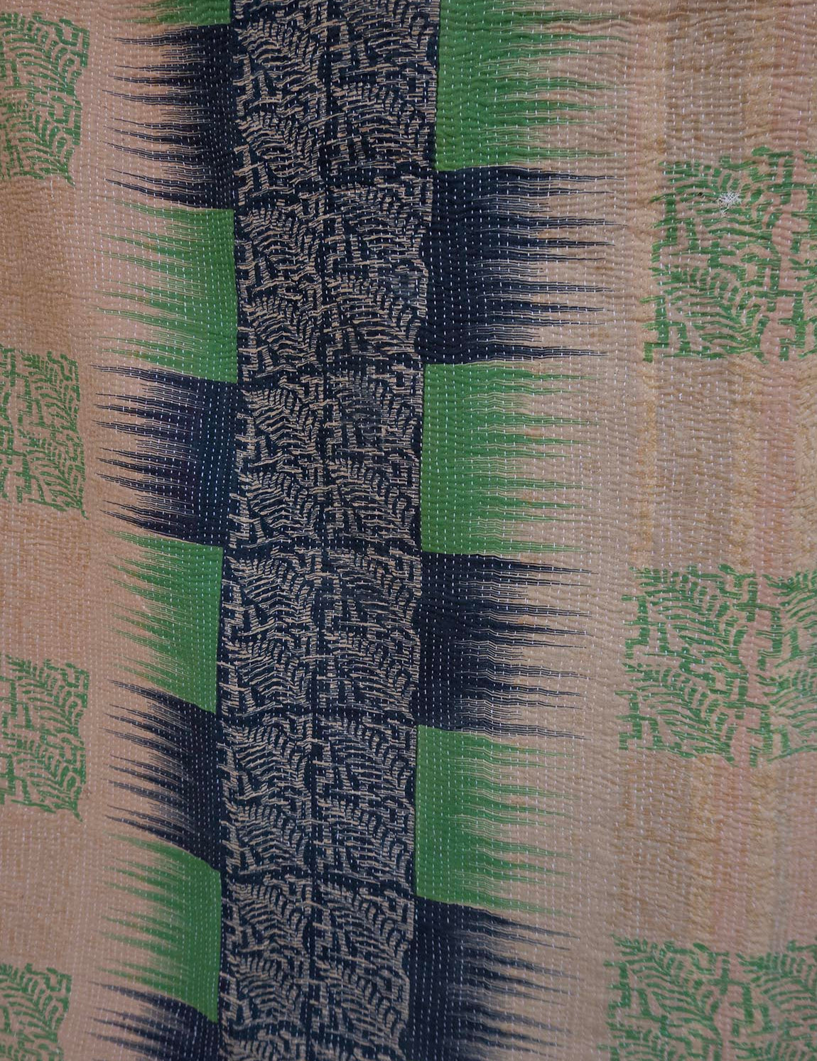 Indian kantha bedspread - 834