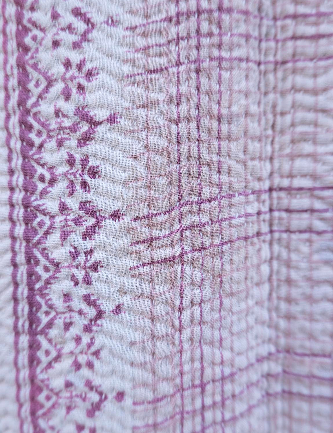 Indian kantha bedspread - 835