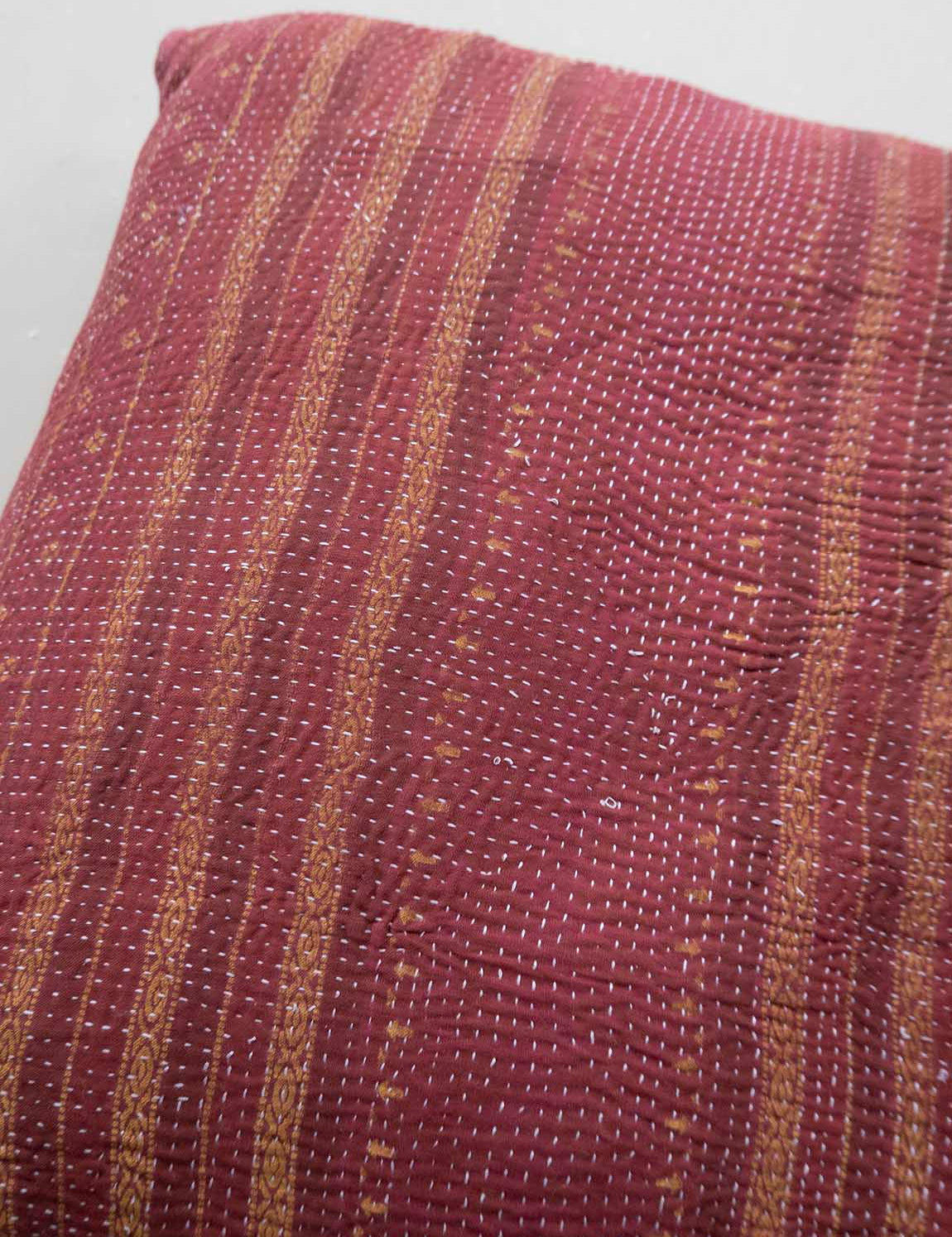 Indisk kantha pude M  - 843