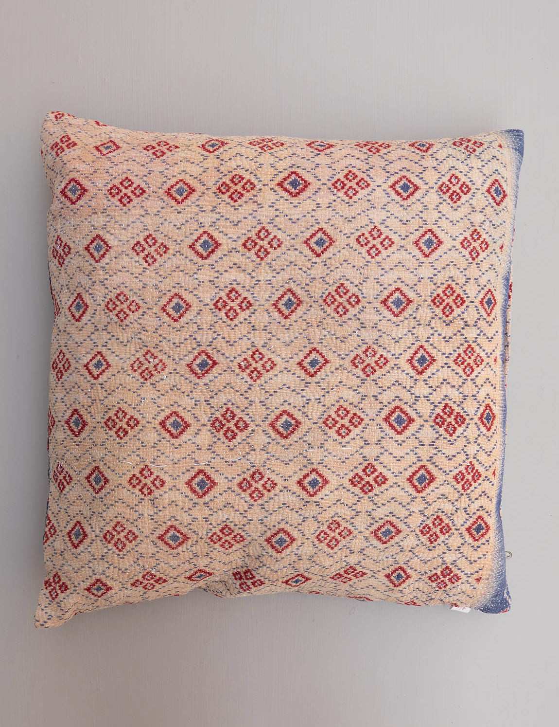 Indian kantha cushion M - 844