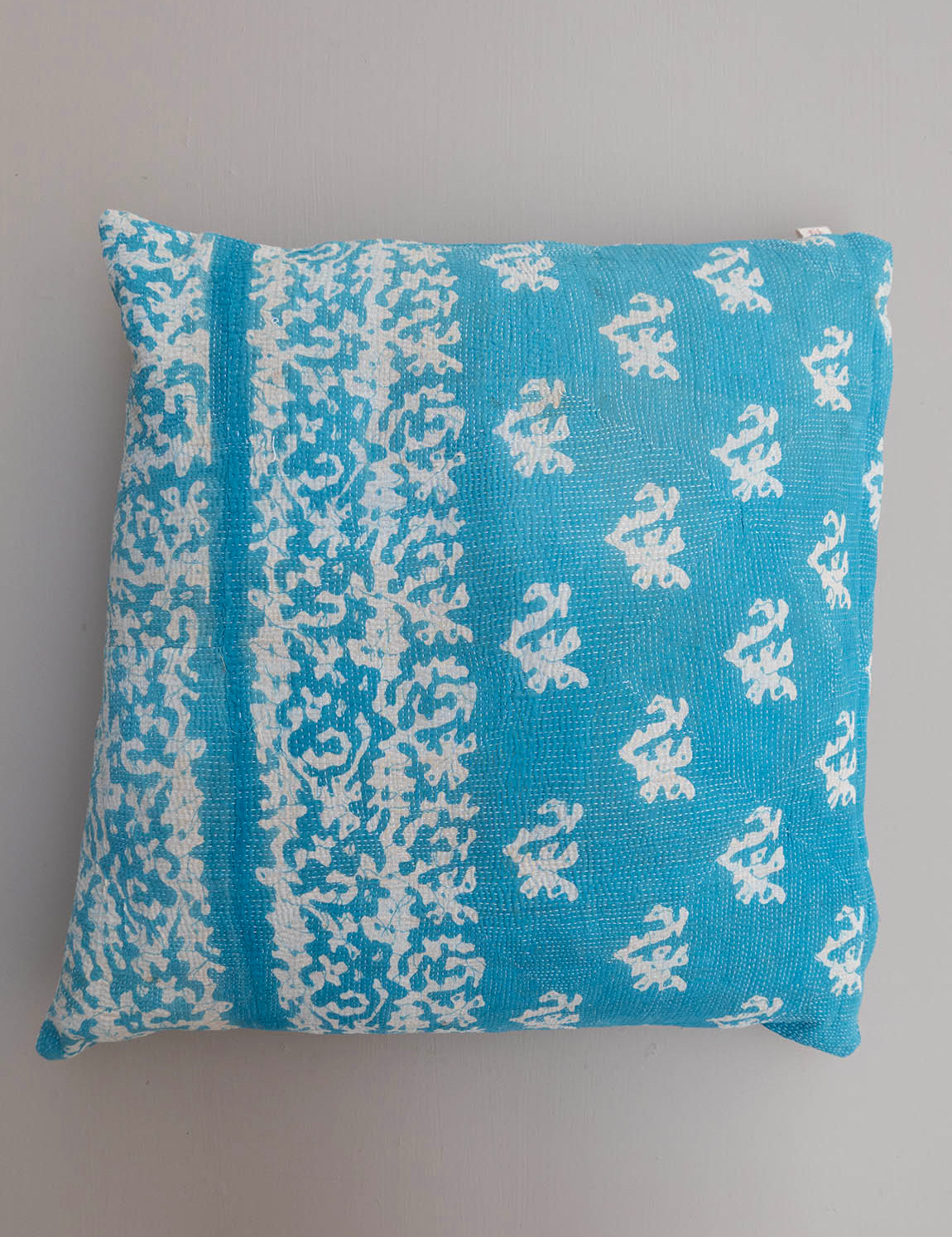 Indian kantha cushion M - 849