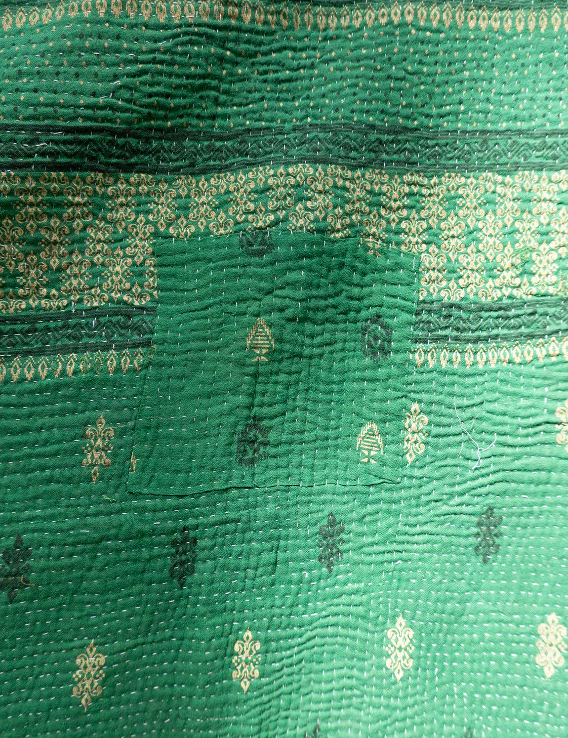 Indian kantha bedspread - 871