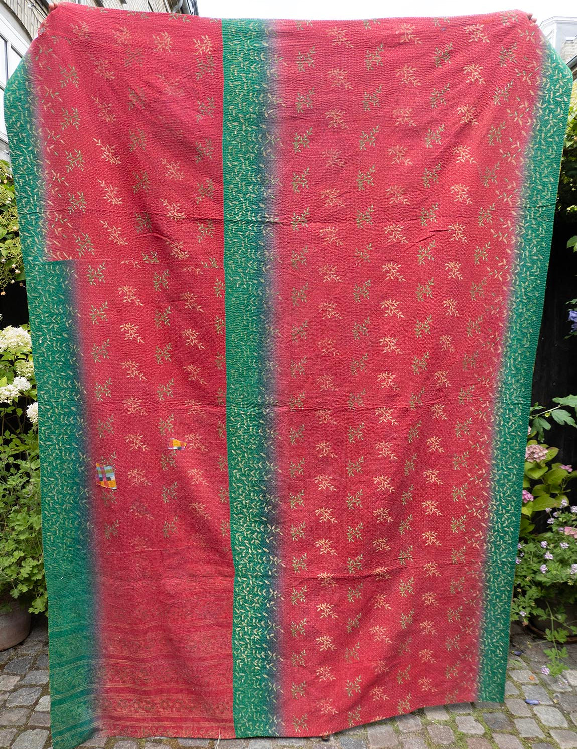 Indian kantha bedspread - 872