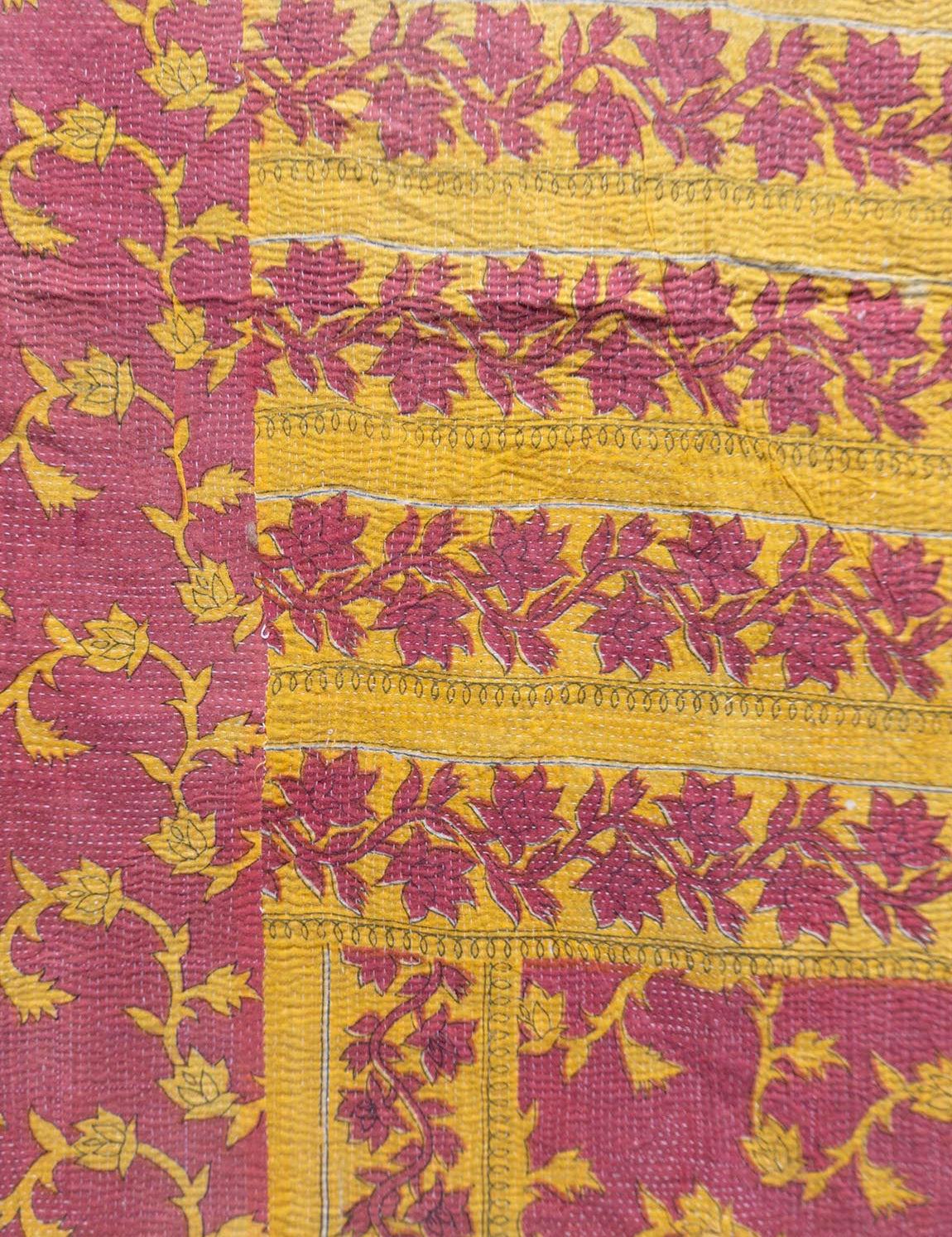 Indian kantha bedspread - 872