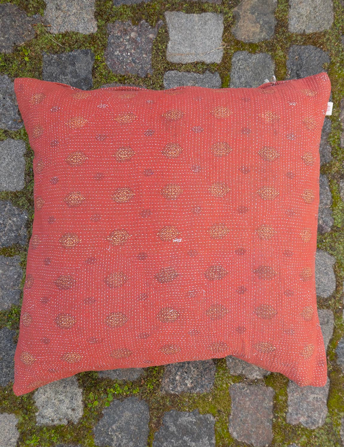 Indisk kantha pude M  - 879
