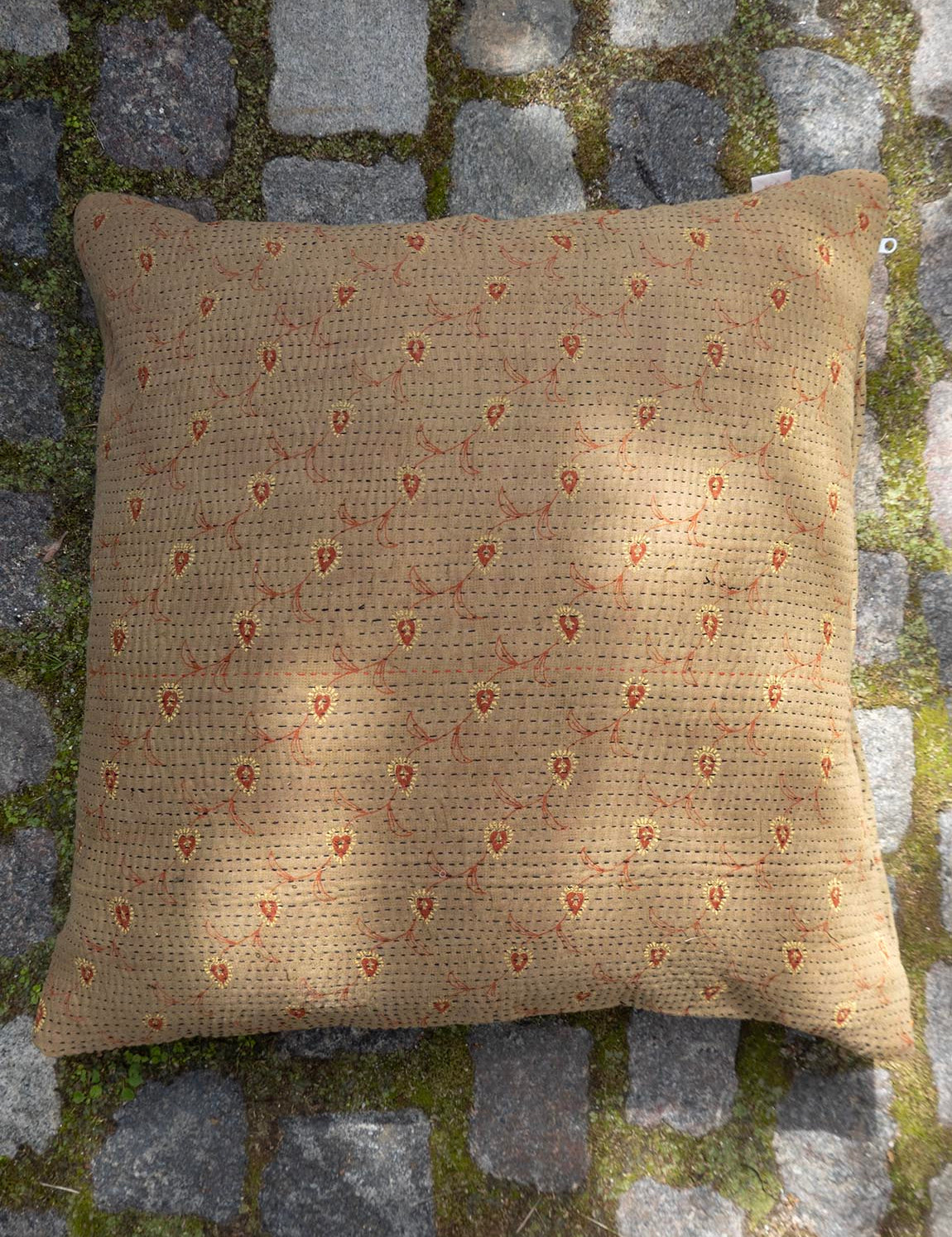 Indisk kantha pude M  - 896