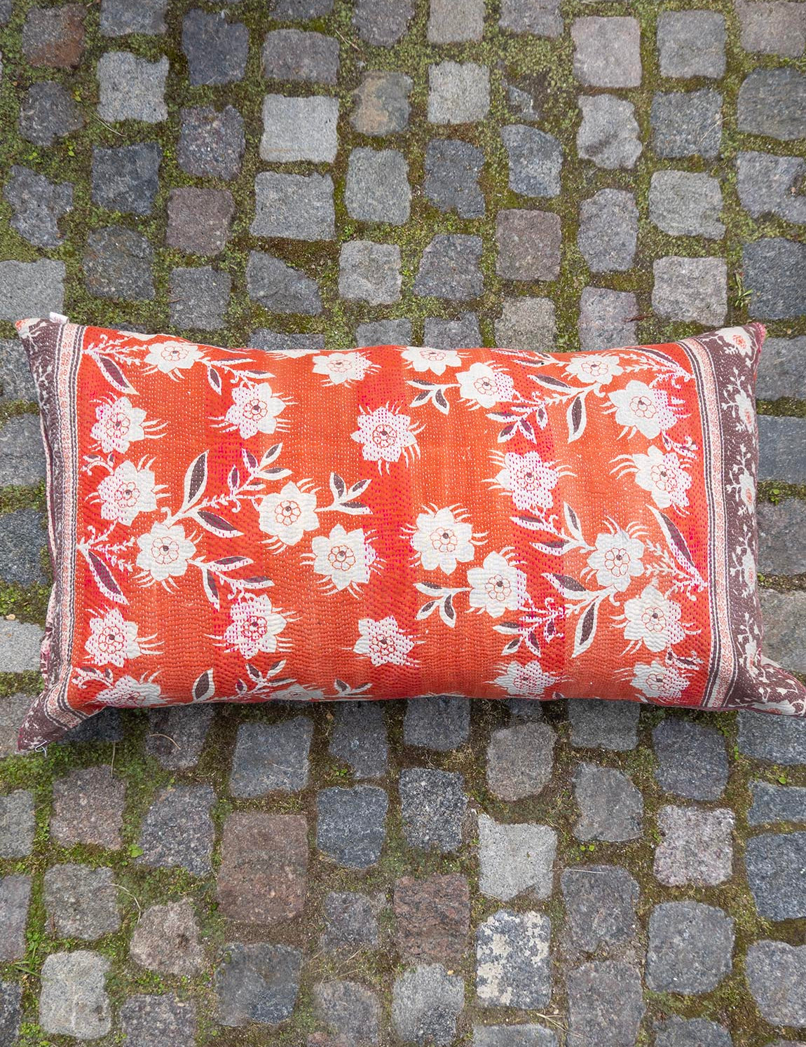 Indisk kantha pude XL - 898