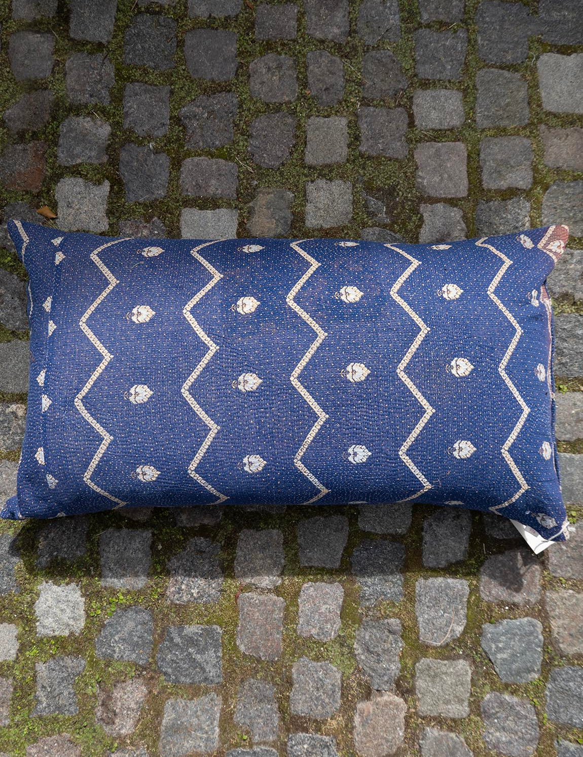 Indisk kantha pude XL - 899