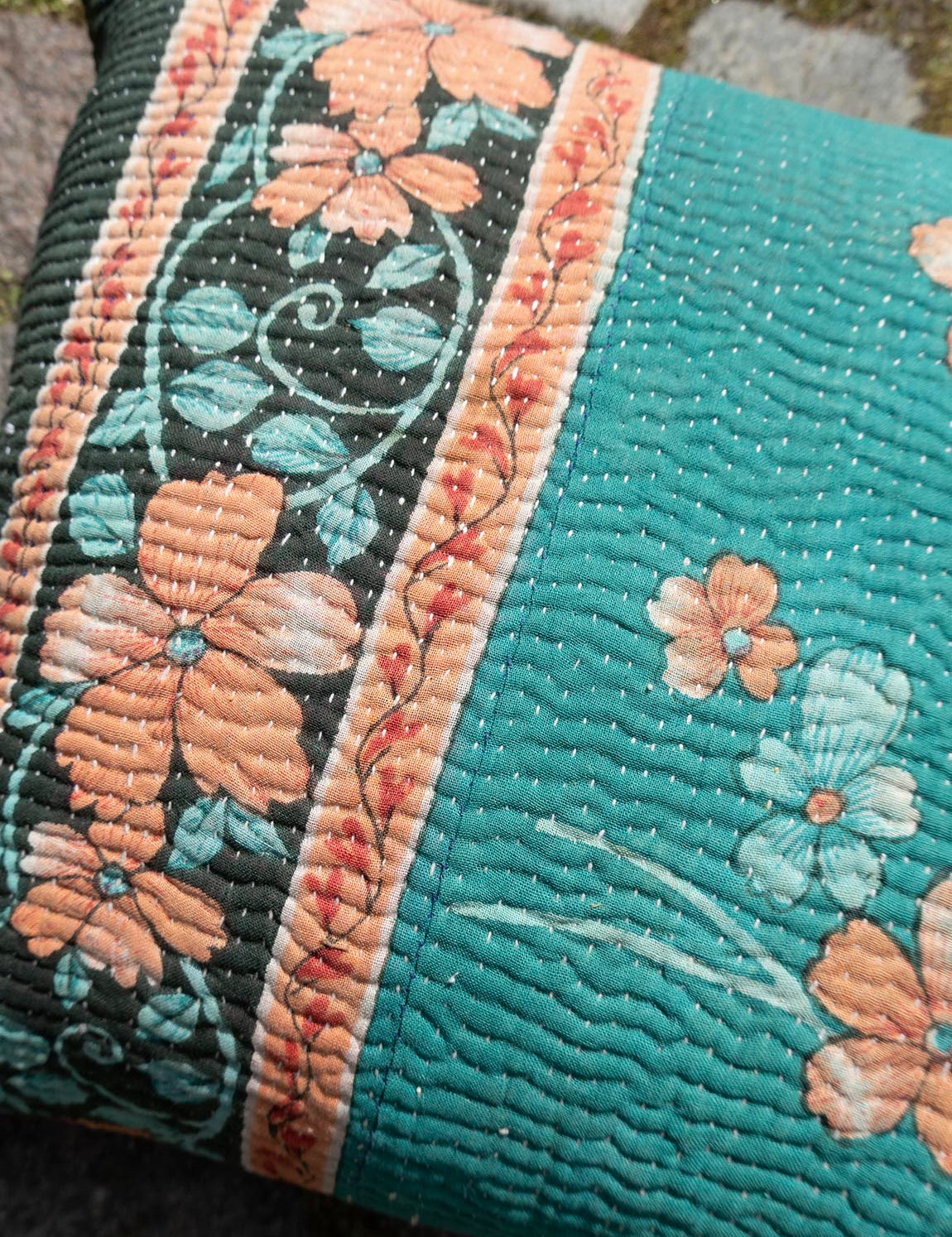 Indisk kantha pude S - 904