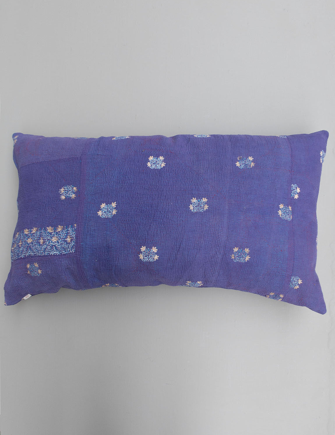 Indisk kantha pude XL - 909