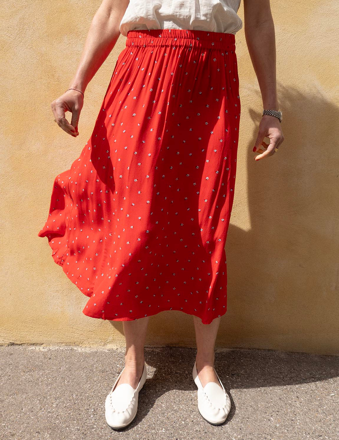 Summer Skirt - 95 Bright Red