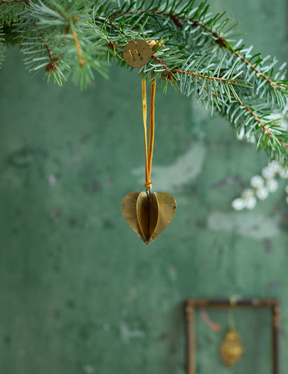 Indian Christmas - Brass Heart Hanger