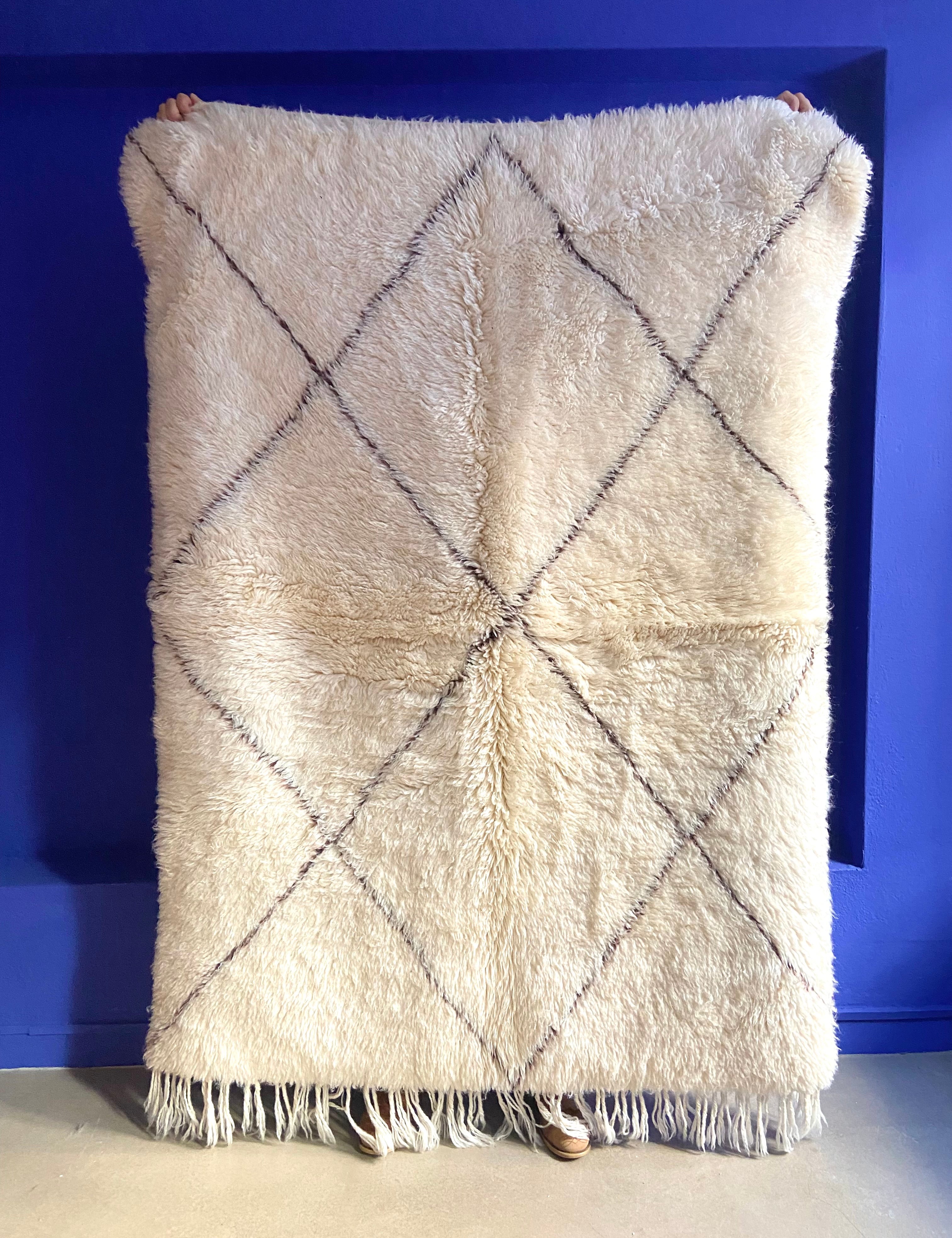 Moroccan Berber rug - Beni Ourain 248