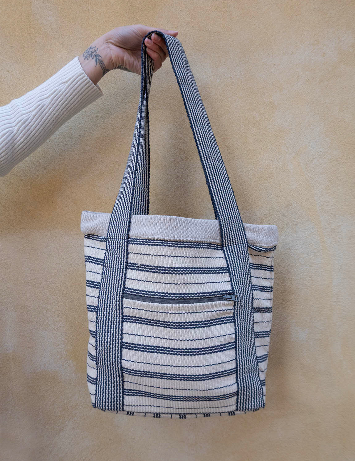 Nepal Stripe Bag - Dark Blue/White