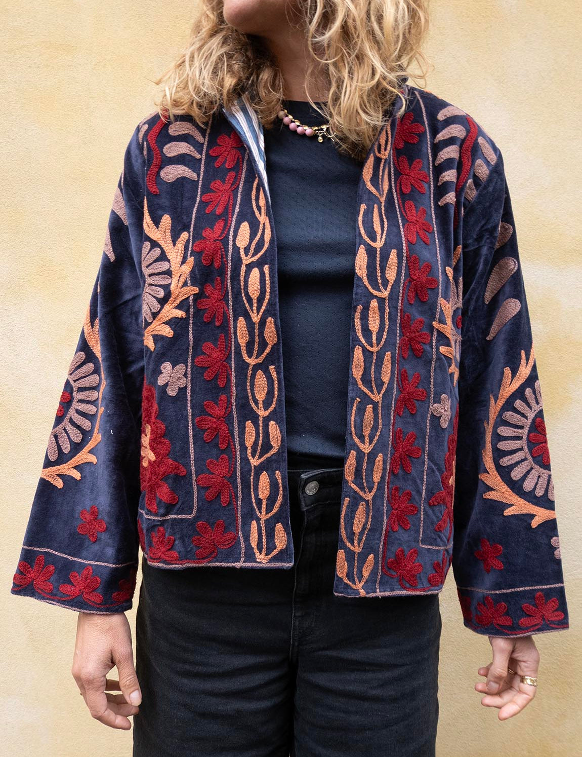 Suzani Jacket - Dark Blue / Red Flower