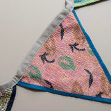 Flagline Kantha - Grå line