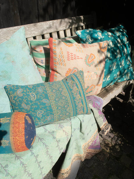 Indisk kantha pude M  - 146