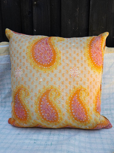 Indisk kantha pude M  - 513