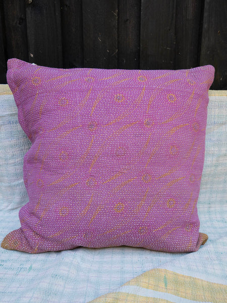 Indisk kantha pude M  - 522