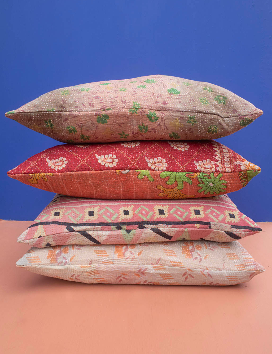 Indian kantha cushion M - 349