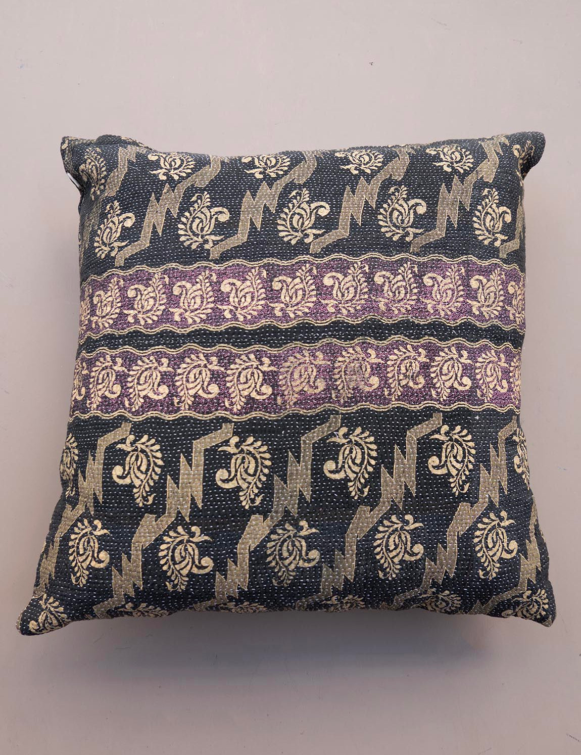 Særligt Kantha Sæt - 21