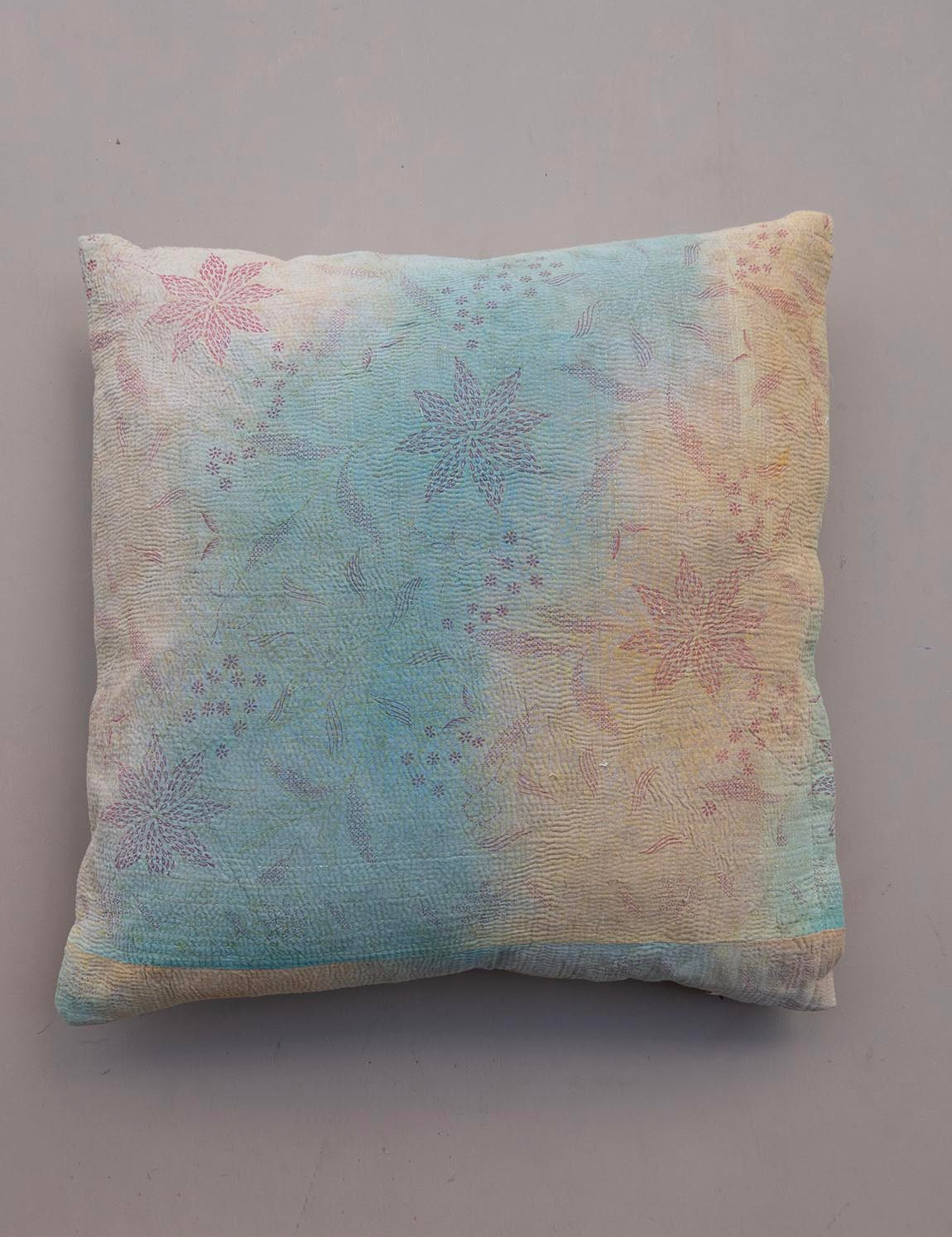 Særligt Kantha Sæt - 19