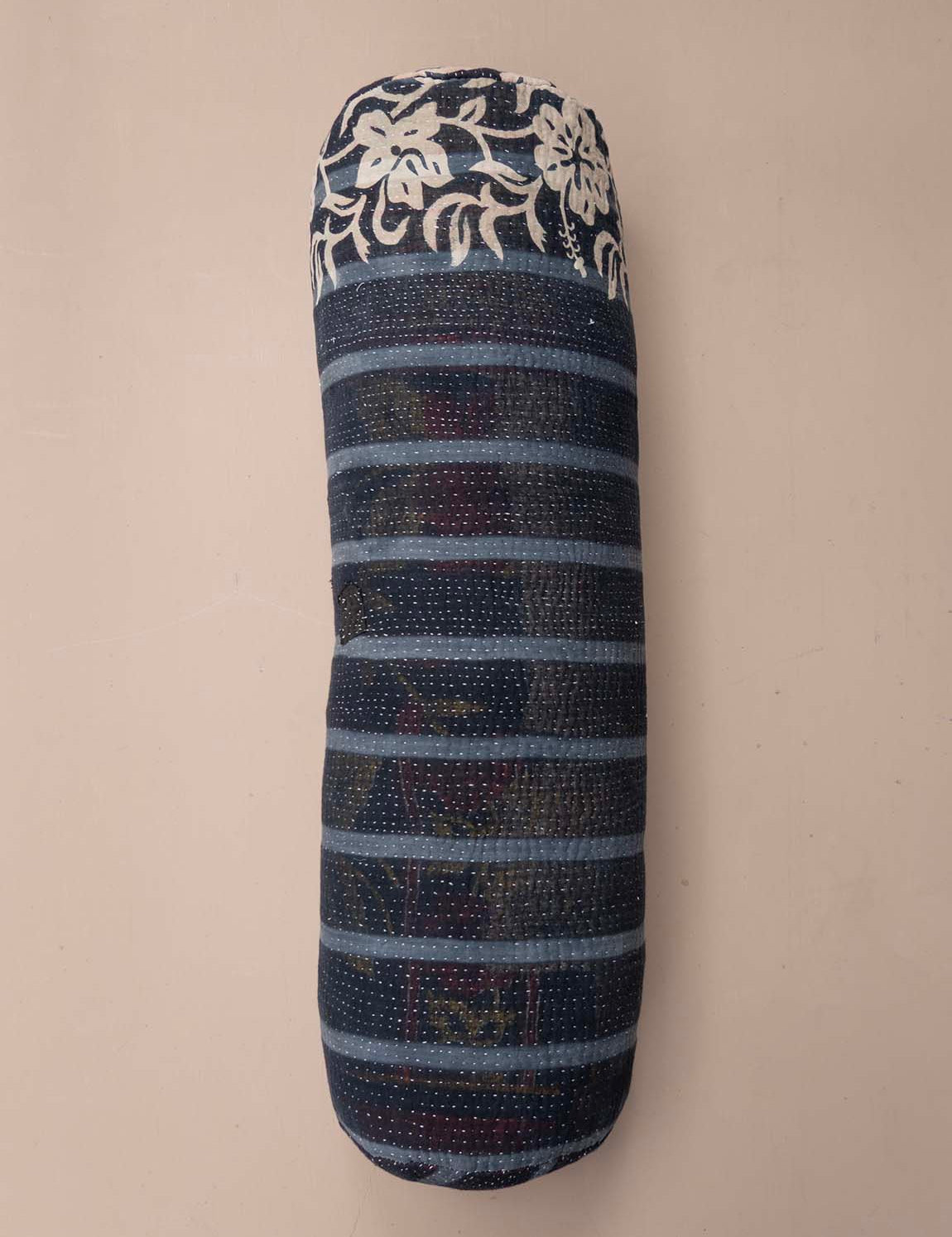 Særligt Kantha Sæt - 15