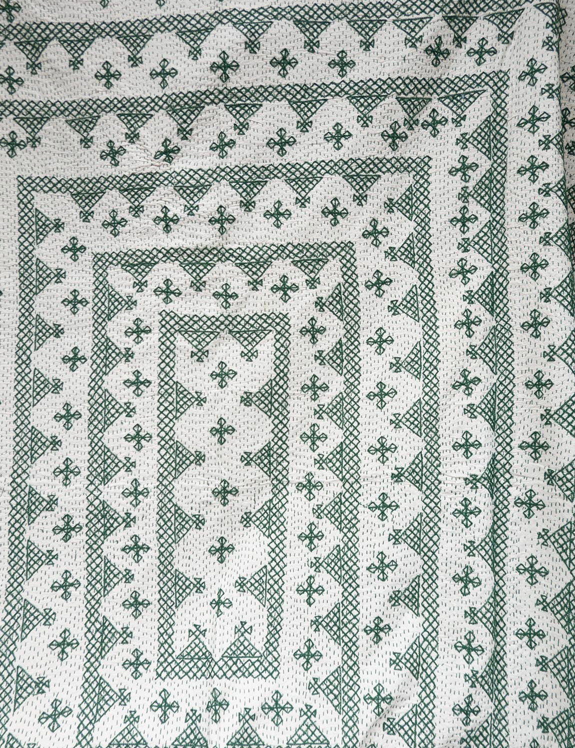 Cross stitch sengetæppe - Green