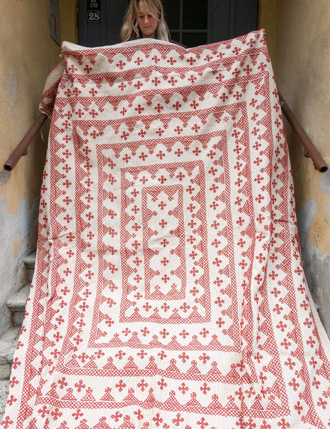 Cross stitch sengetæppe - Red