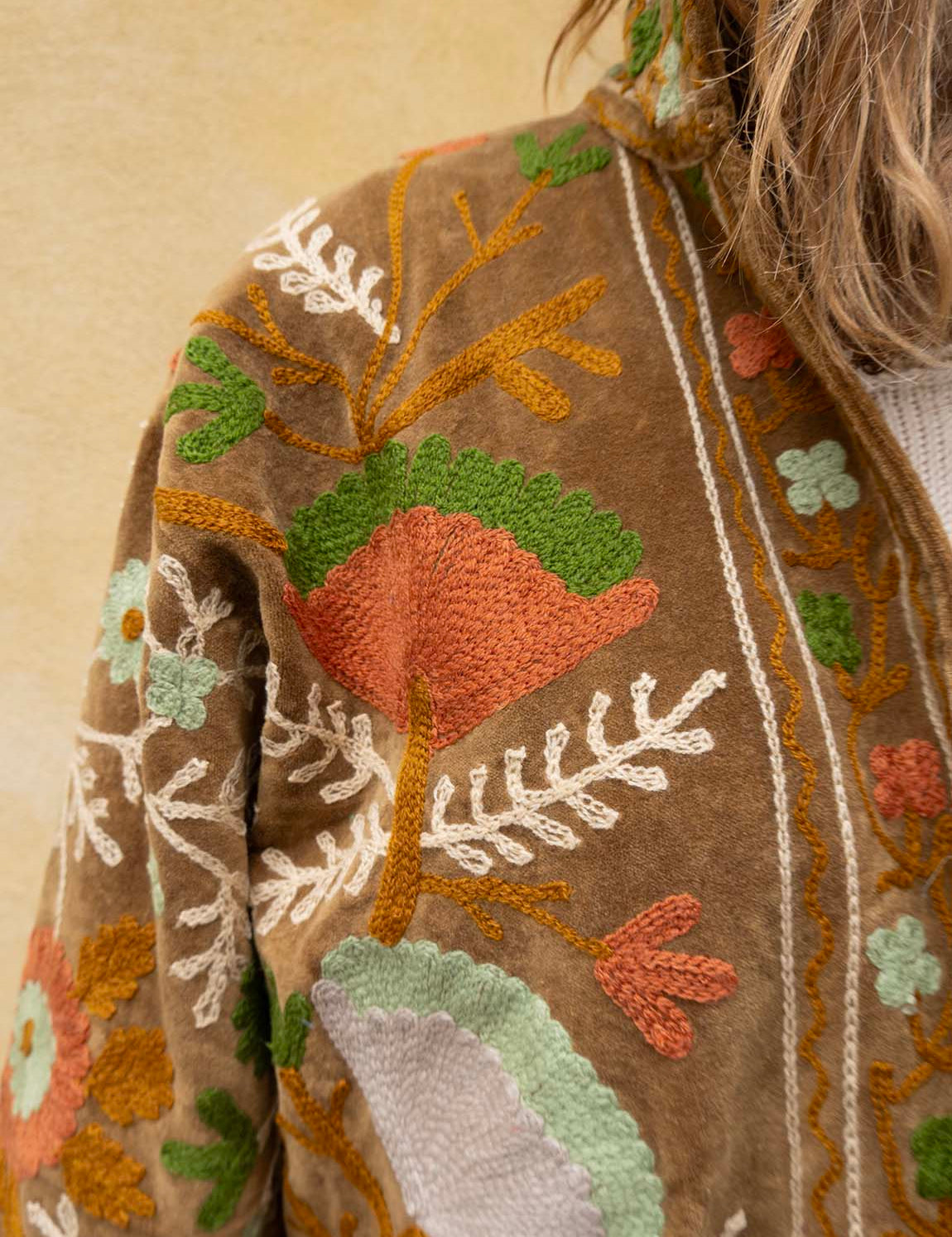 Suzani Jakke - Khaki Brown