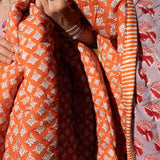 Quilted rug - Tangerine / Purple