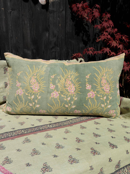 Indisk kantha pude XL - 506