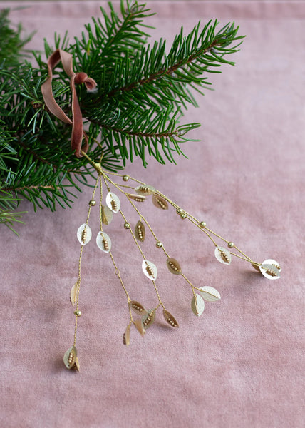 Indian Christmas - Champagne Mistletoe