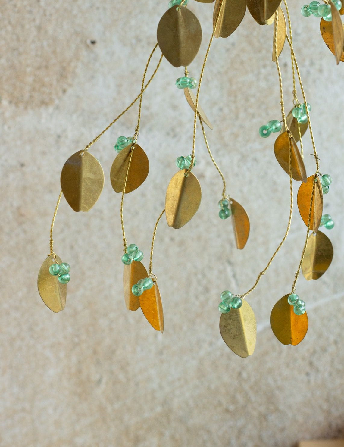 Indian Christmas - Green Mistletoe