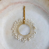 Indian Christmas - Wreath of Pearls