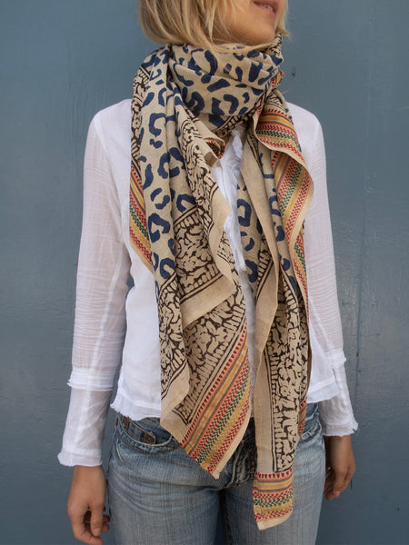 Bagru Scarf - Blue Leo 03